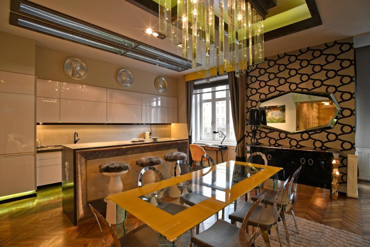 ブダペストLuxuryflat Near Centre On118 Sqm, 3Br,2Bth,8Bed,Acアパートメント エクステリア 写真