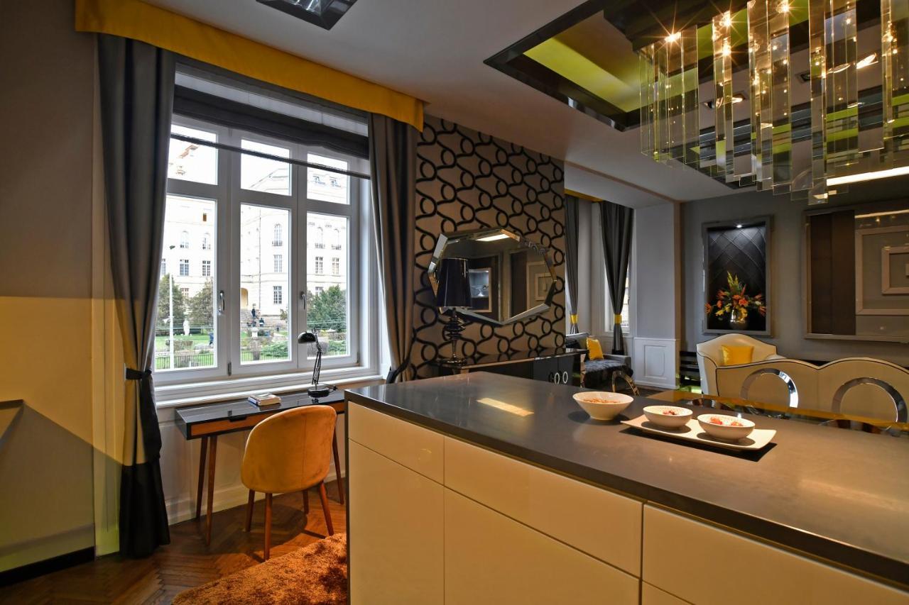 ブダペストLuxuryflat Near Centre On118 Sqm, 3Br,2Bth,8Bed,Acアパートメント エクステリア 写真