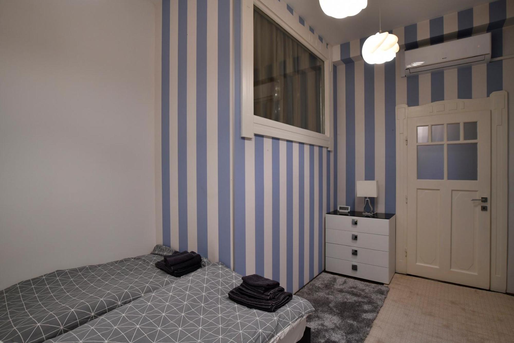 ブダペストLuxuryflat Near Centre On118 Sqm, 3Br,2Bth,8Bed,Acアパートメント エクステリア 写真