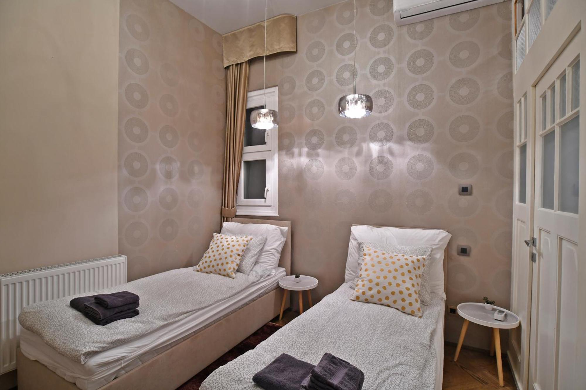 ブダペストLuxuryflat Near Centre On118 Sqm, 3Br,2Bth,8Bed,Acアパートメント エクステリア 写真